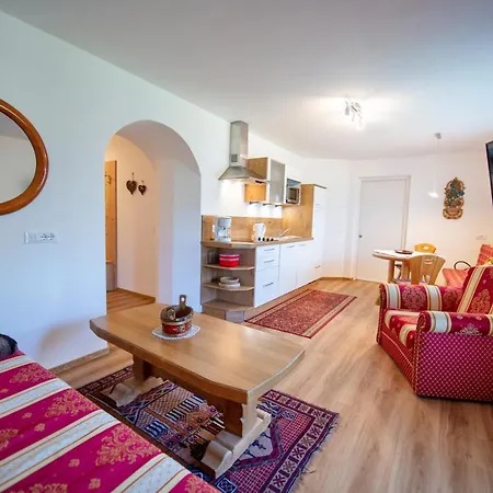 Alpina Apartment Ortisei